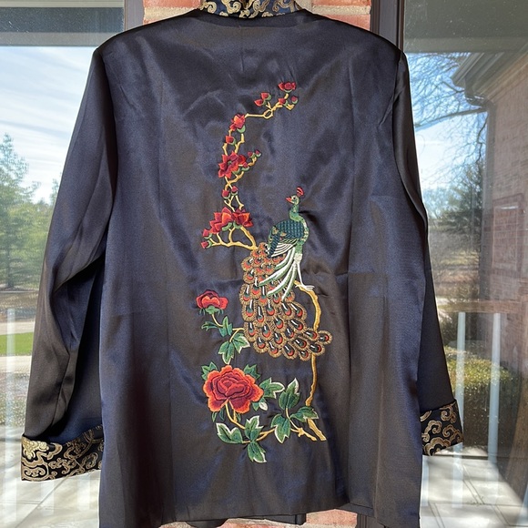 Traditional Asian Jacket - Picture 1 of 12